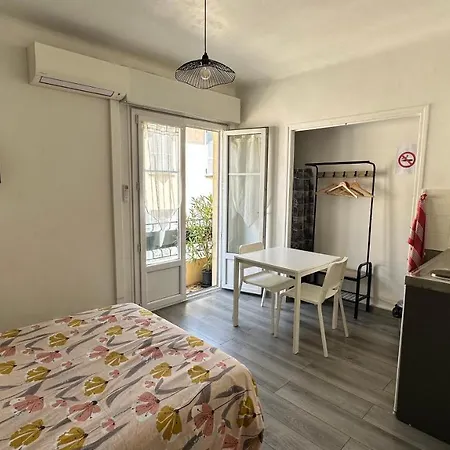 Studios Climatises Proche Mer Nizza Exterior foto